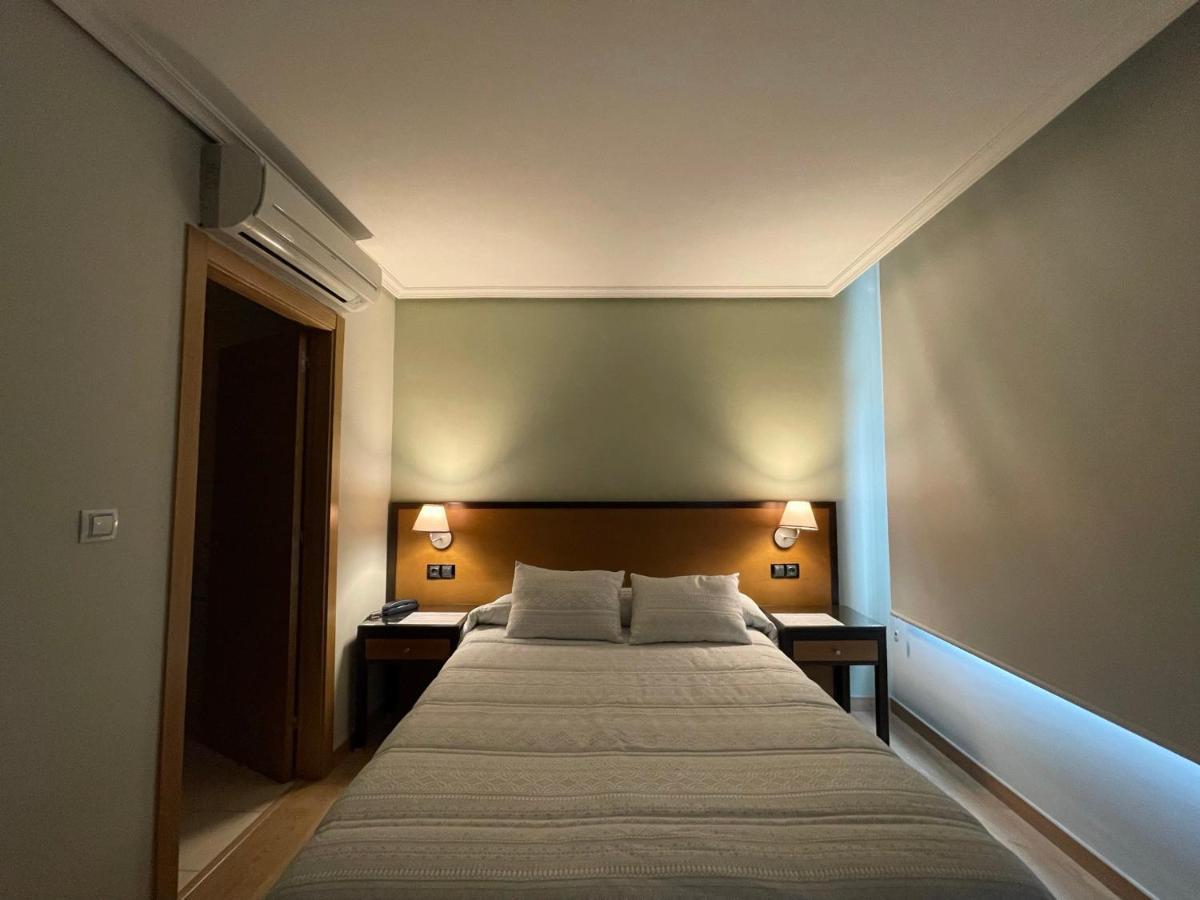 Aparthotel Arenteiro 카발리노 외부 사진
