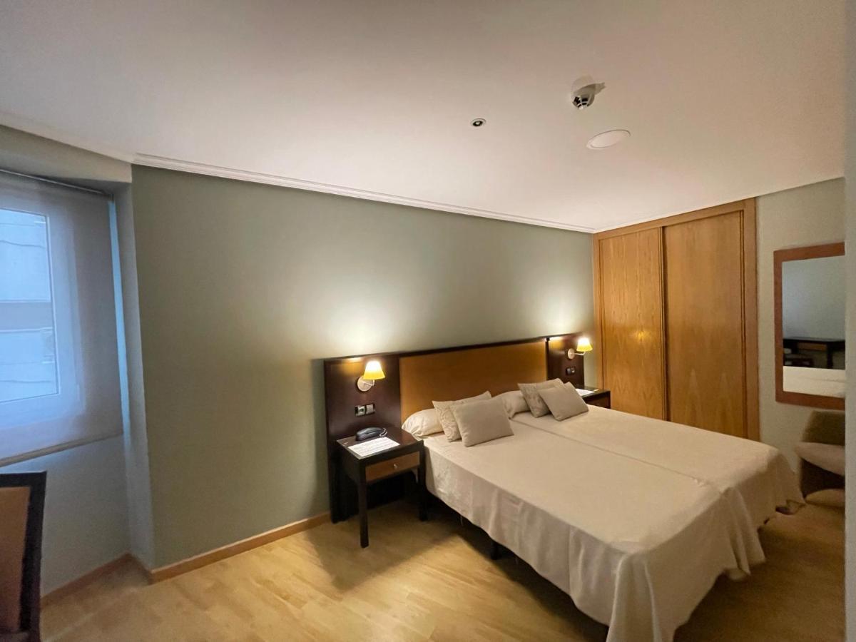 Aparthotel Arenteiro 카발리노 외부 사진