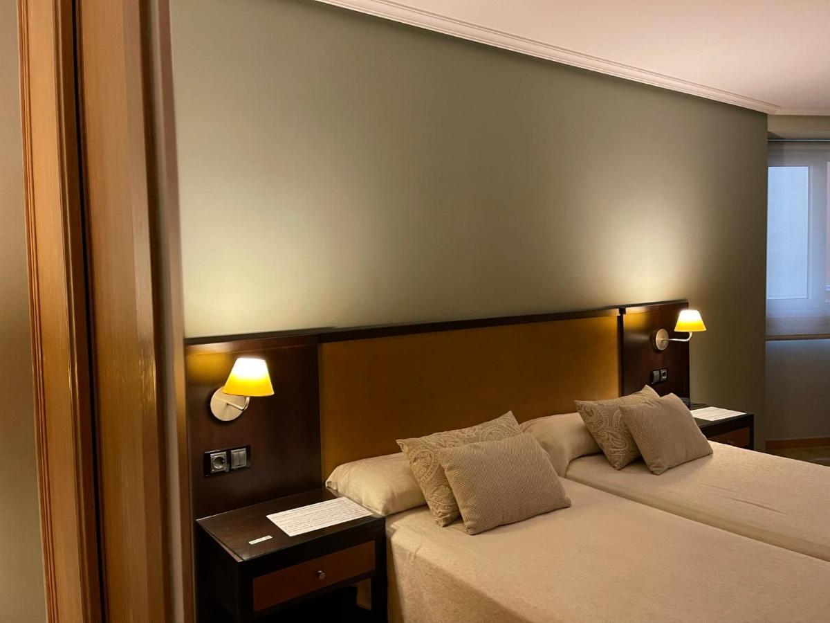 Aparthotel Arenteiro 카발리노 외부 사진