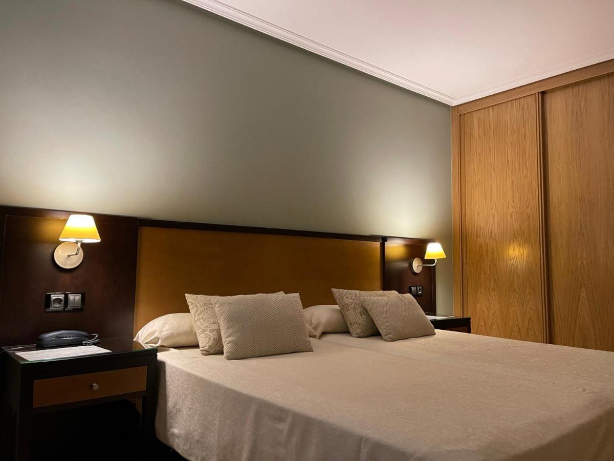 Aparthotel Arenteiro 카발리노 외부 사진