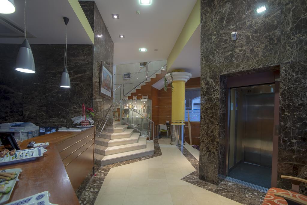 Aparthotel Arenteiro 카발리노 외부 사진